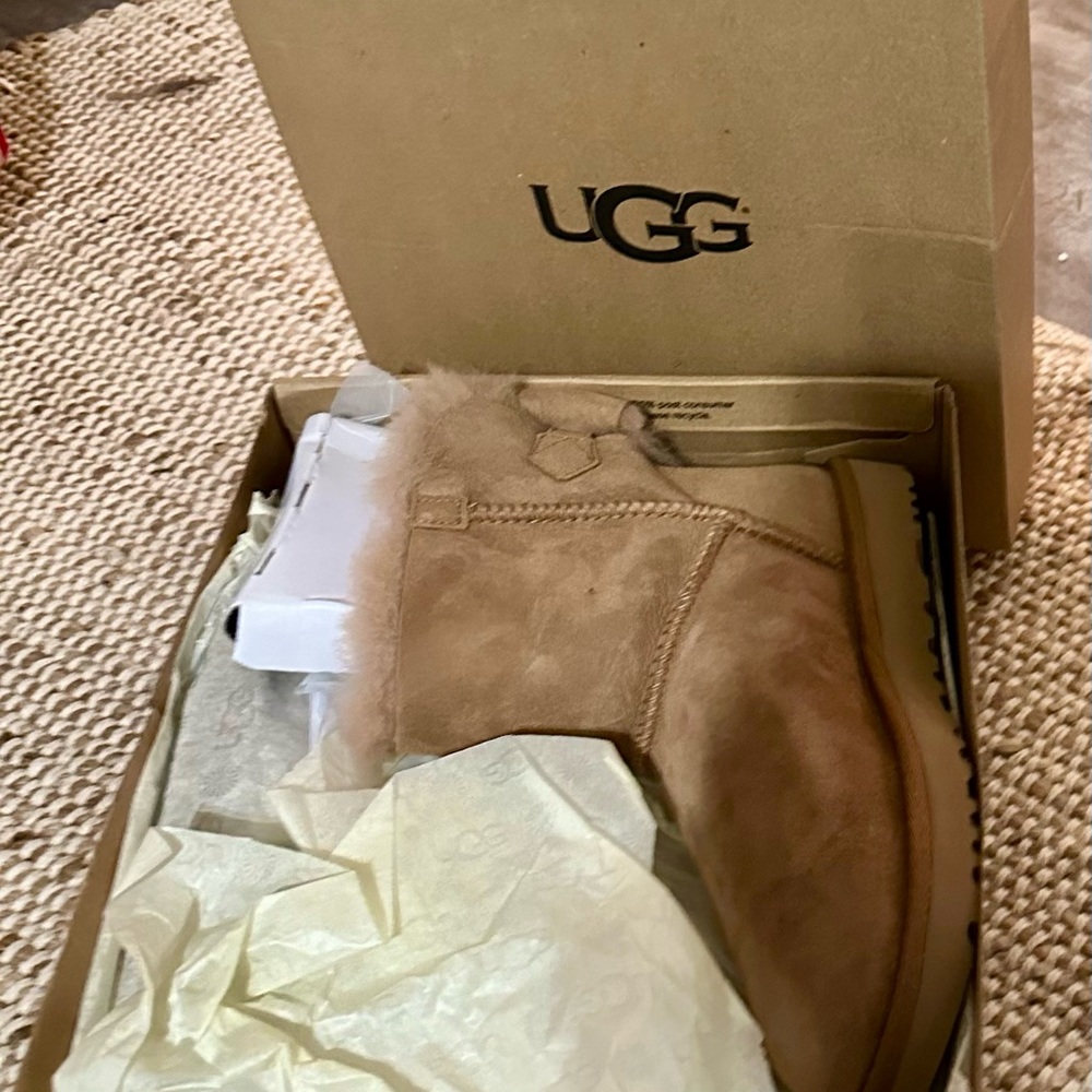 Ugg brand new boots size 7